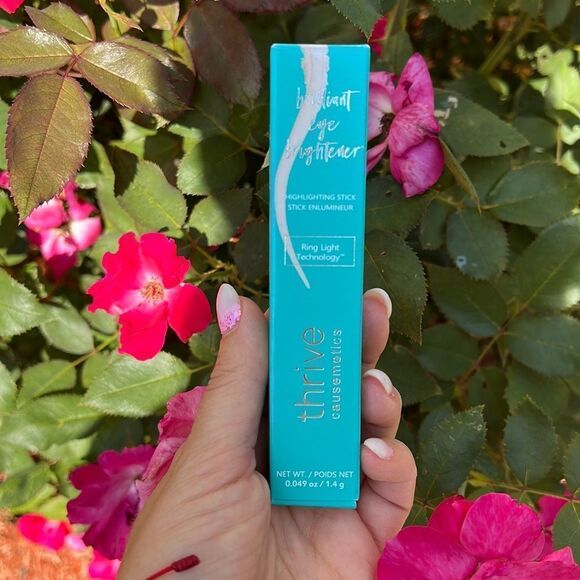 NEW Thrive Causmetics BRILLIANT EYE BRIGHTENER STELLA - Picture 2 of 4